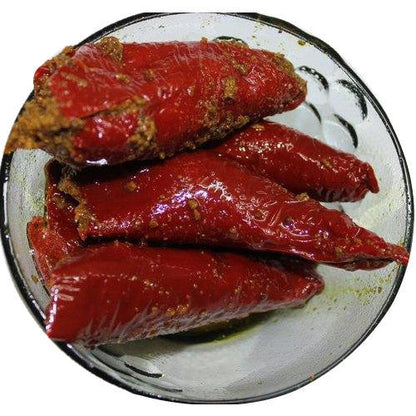 भरवां लाल मिर्च का अचार (Bharwan Laal Mirch ka Achaar)